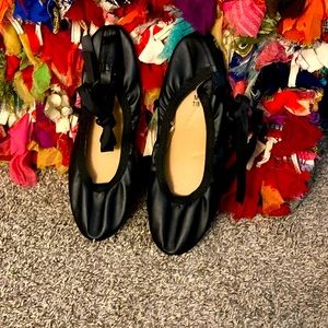Tie around ankle ballet flats (Never worn)